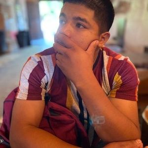 Meet your Posher, Diego